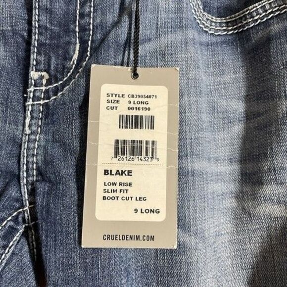 NWT Cruel Girl Blake Low Rise Boot Cut Whiskered Jeans Women Size 9 Long - Picture 6 of 12